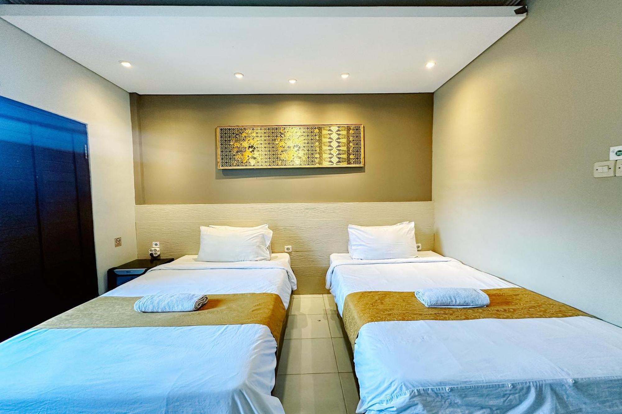 Lembayung Sari Homestay Денпасар Екстериор снимка