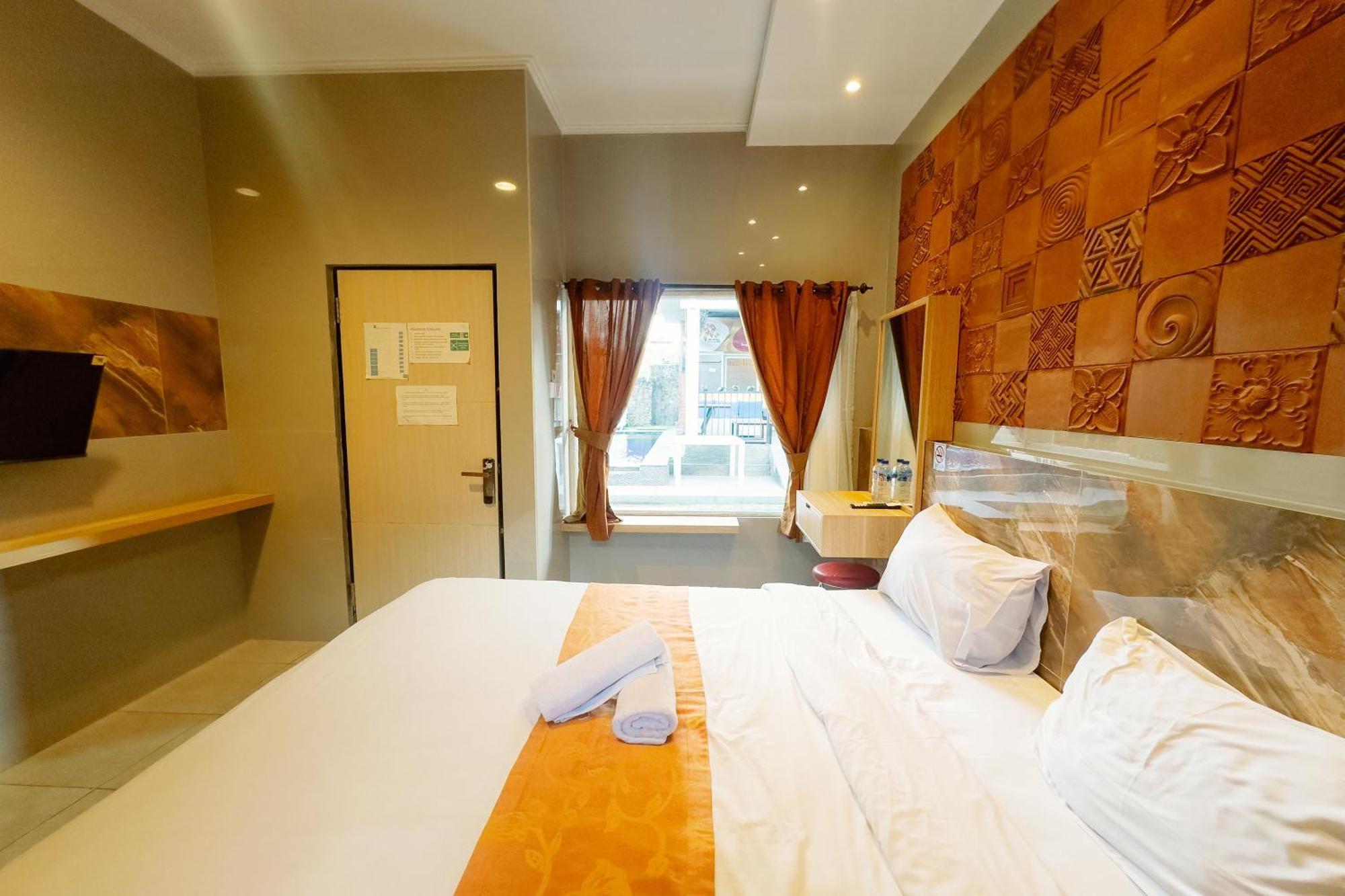 Lembayung Sari Homestay Денпасар Екстериор снимка
